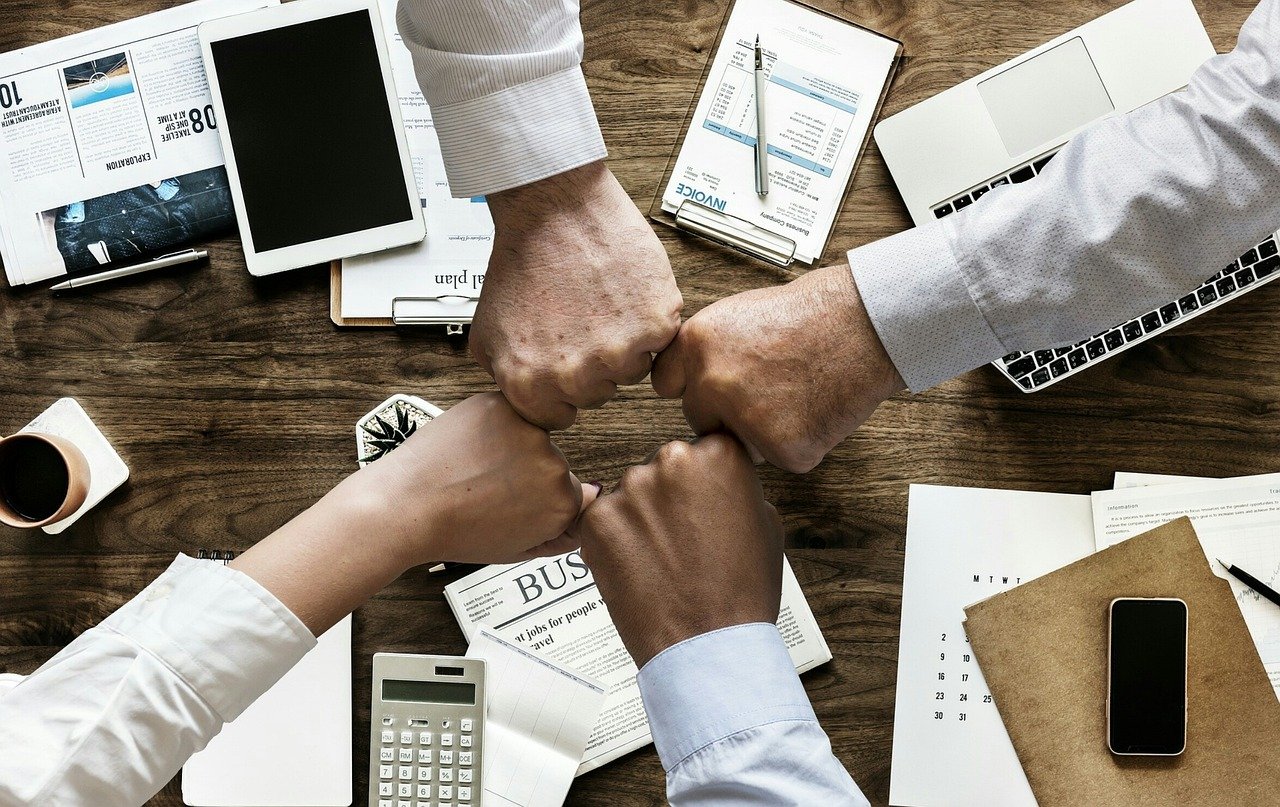 Como escolher nome para empresa: o guia definitivo de naming