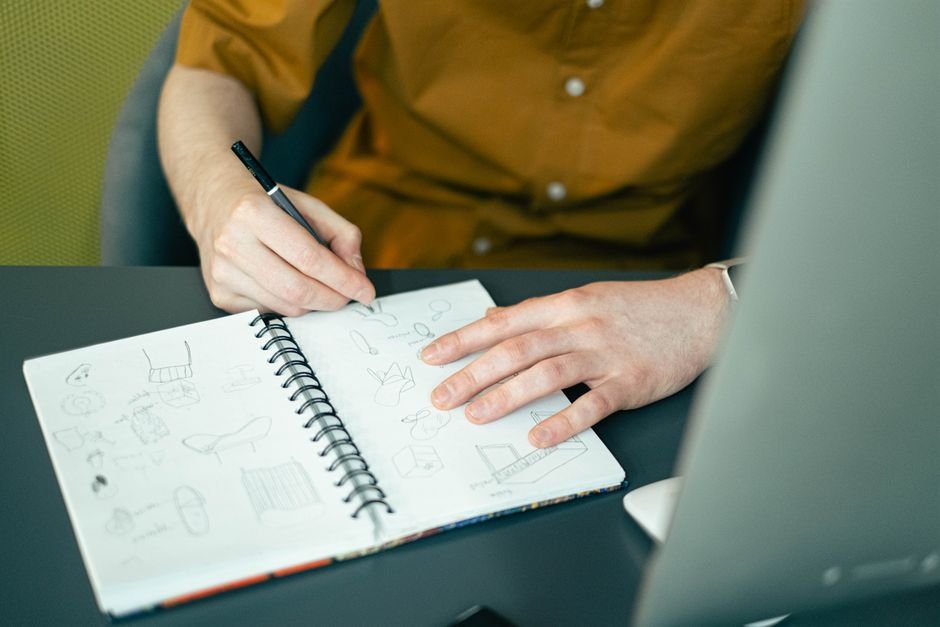 Etapas de um projeto de branding: como construir uma marca forte do diagnóstico ao design